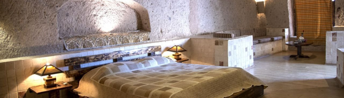 Kandovan Laleh Rocky Hotel, logi inuti ett fint berg